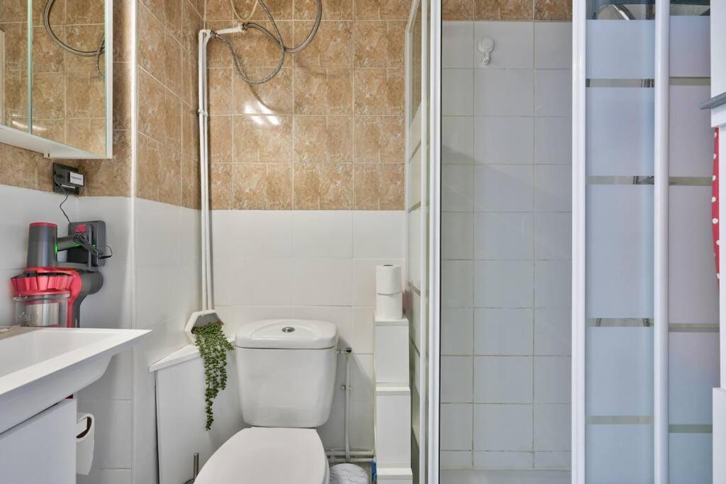 Magnificent Studio Near Paris Clichy Extérieur photo